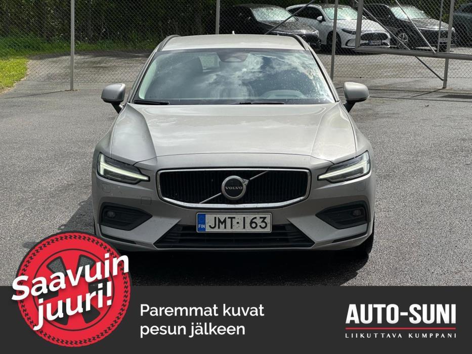 VOLVO V60 2023