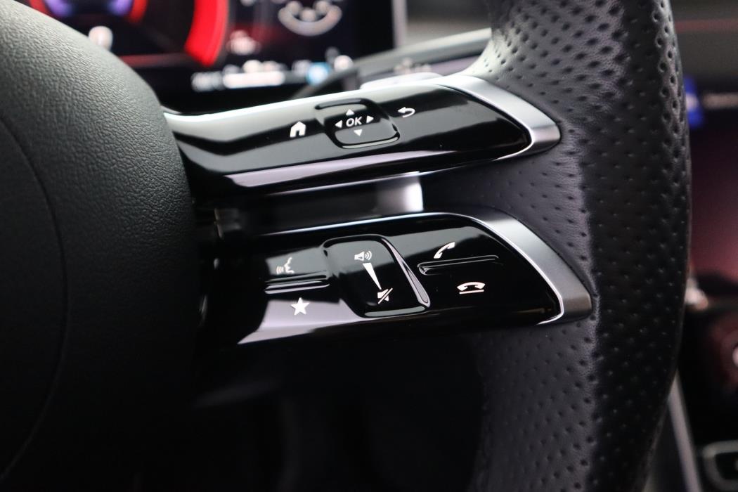 MERCEDES-BENZ C 2022