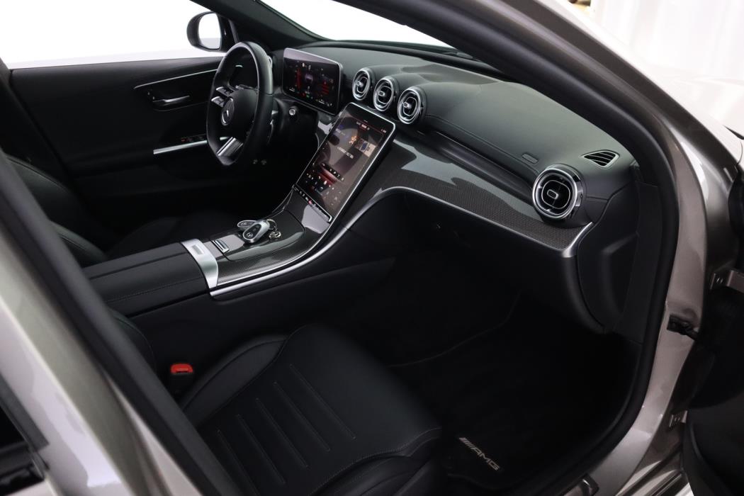 MERCEDES-BENZ C 2022