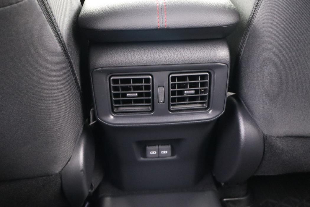 TOYOTA RAV4 Plug-in 2025
