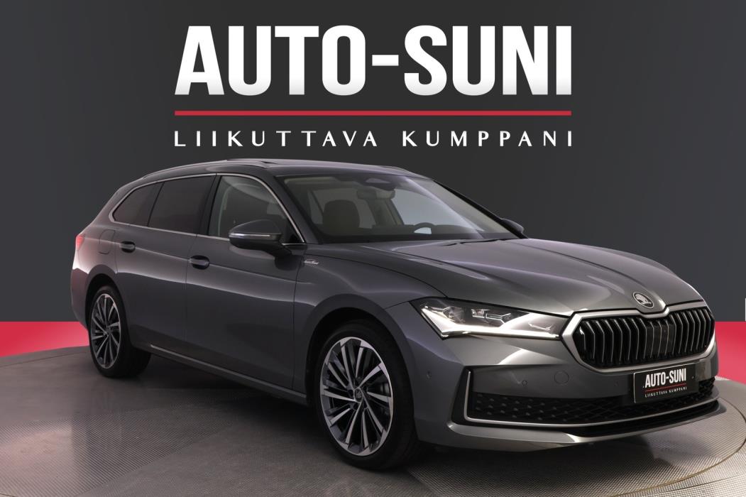 SKODA Superb 2025