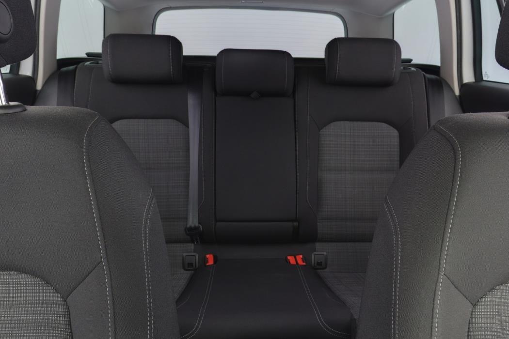 VOLKSWAGEN Passat 2019