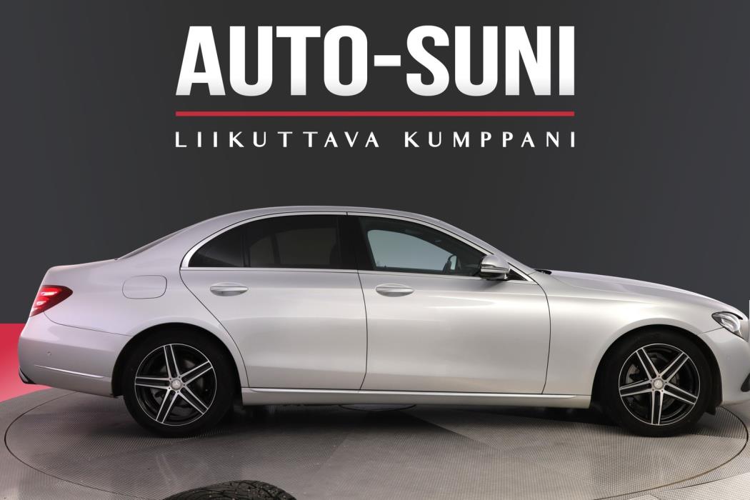 MERCEDES-BENZ E 2017