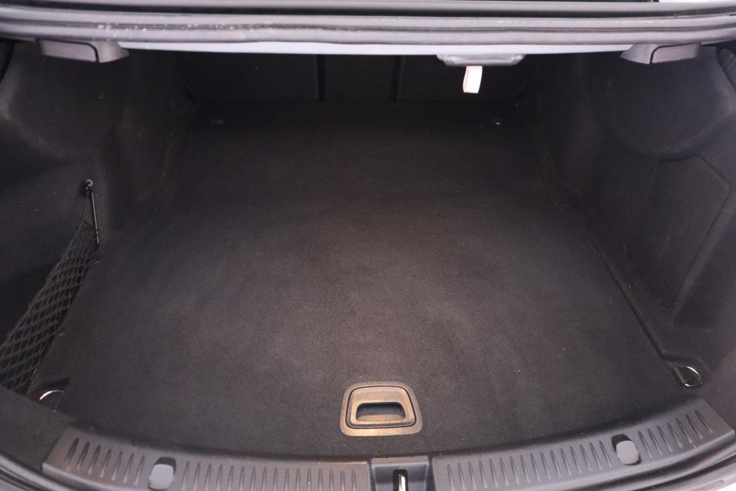 MERCEDES-BENZ E 2017