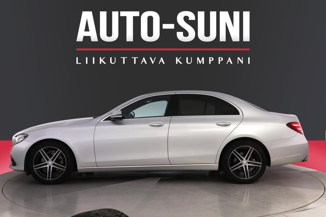 MERCEDES-BENZ E 2017
