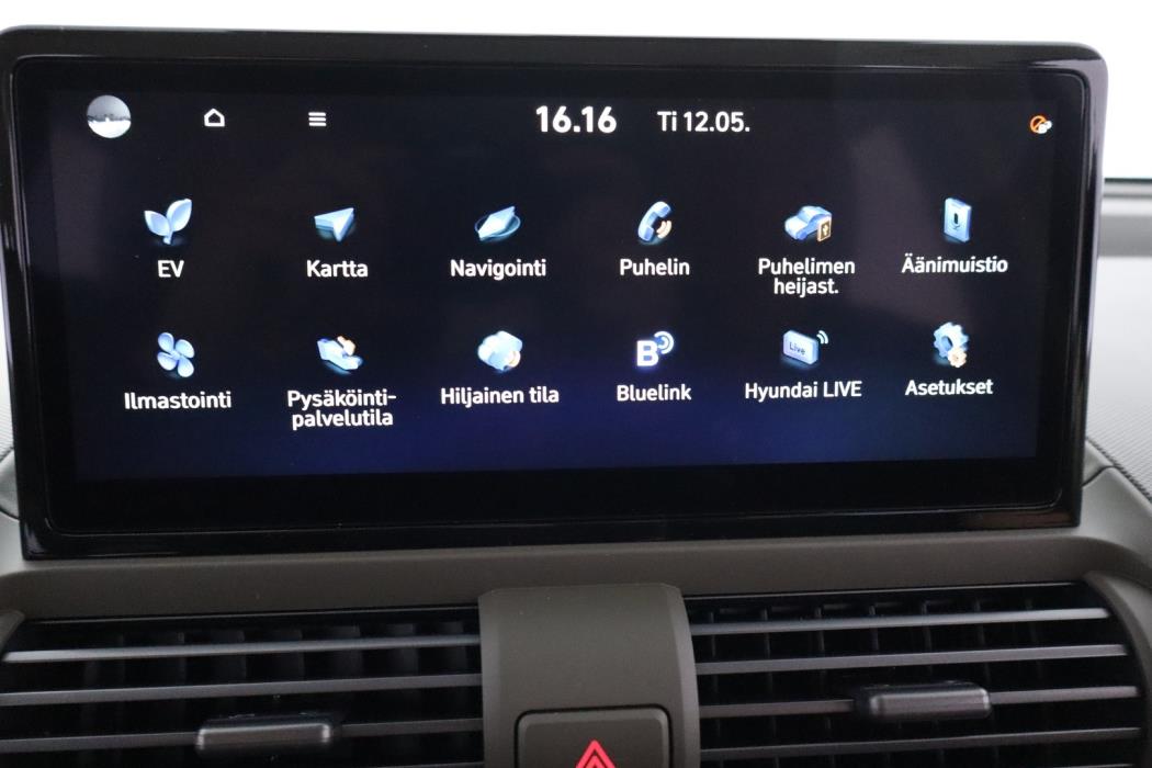 HYUNDAI INSTER 2026