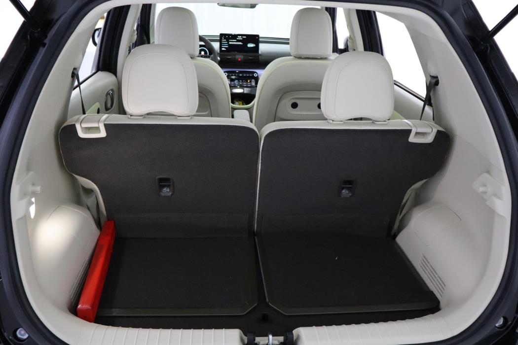 HYUNDAI INSTER 2026
