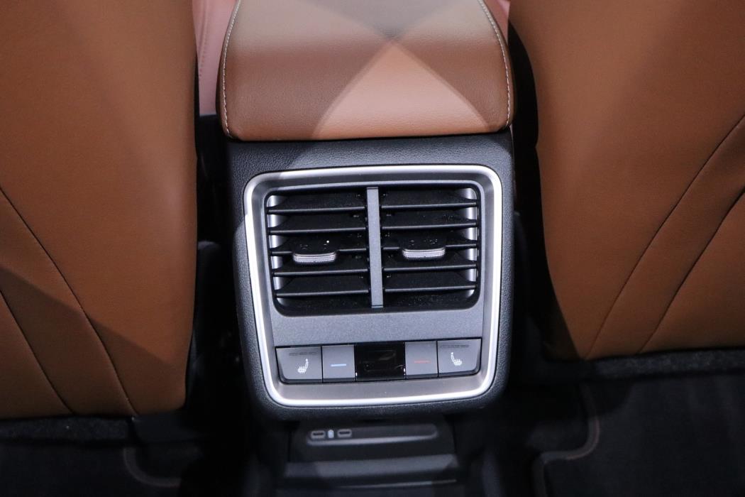SKODA Enyaq 2026