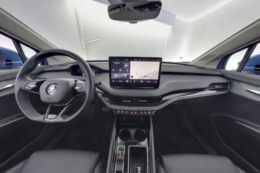 SKODA Enyaq 2023