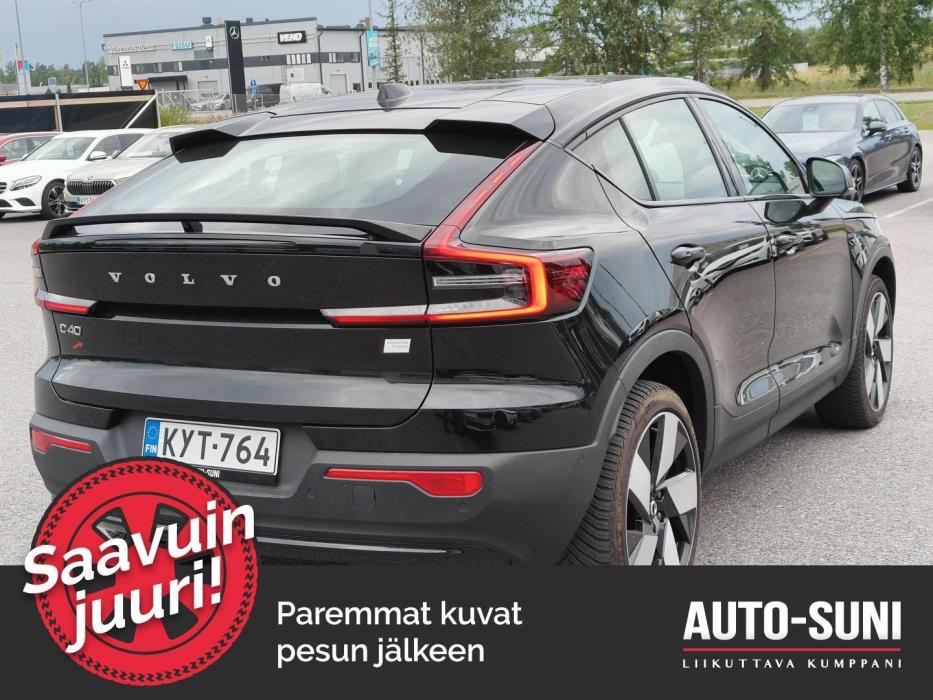 VOLVO C40 2023