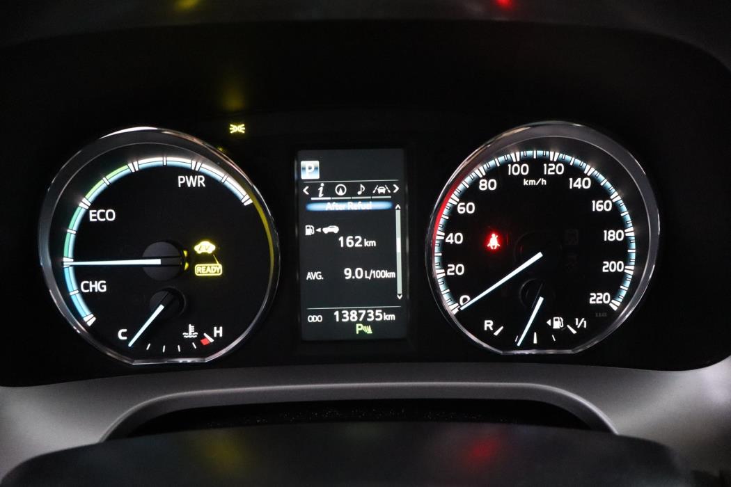 TOYOTA RAV4 2018