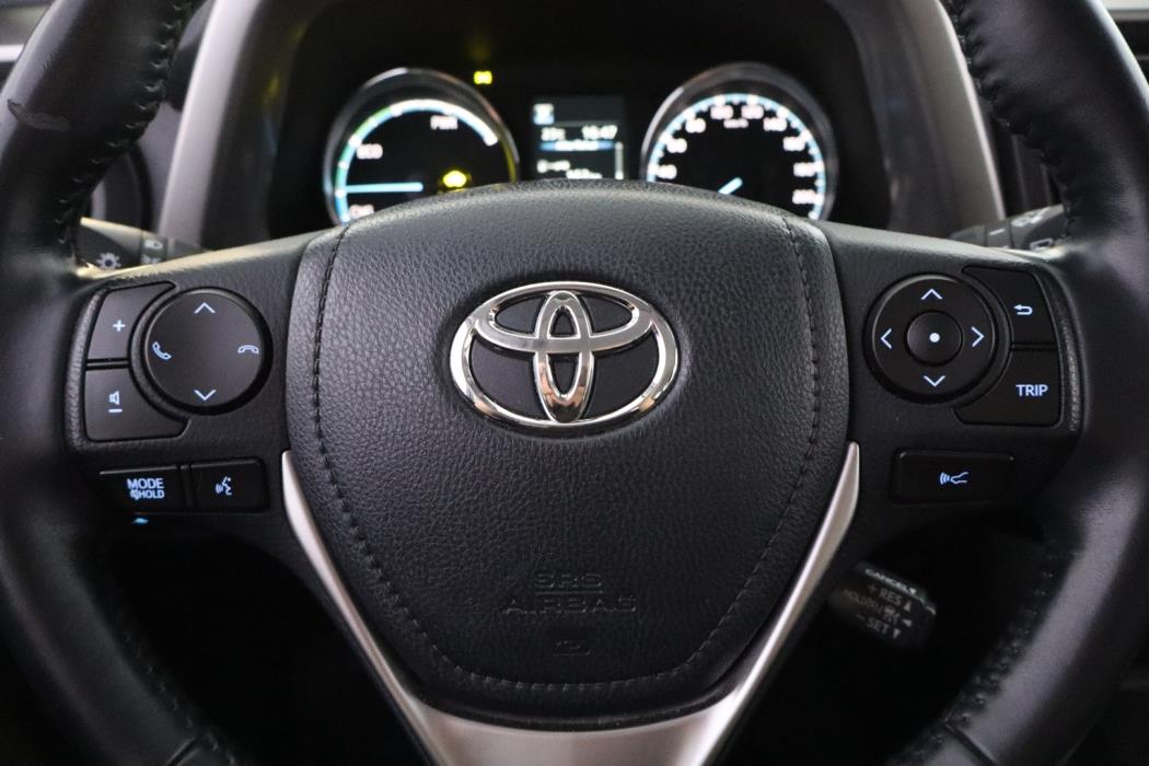 TOYOTA RAV4 2018