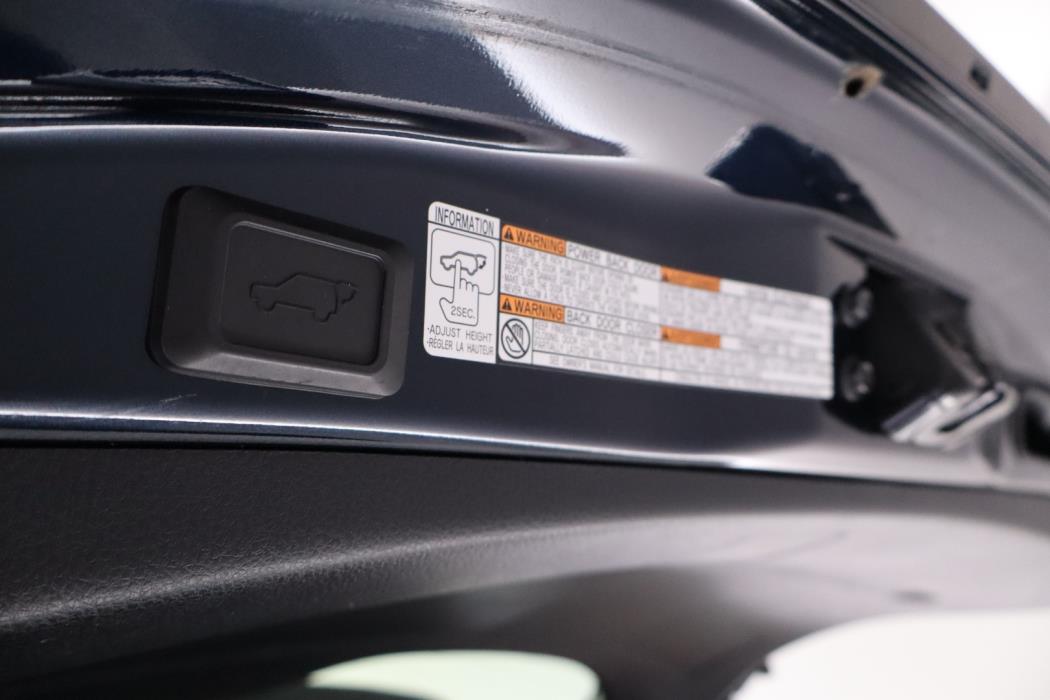 TOYOTA RAV4 2018