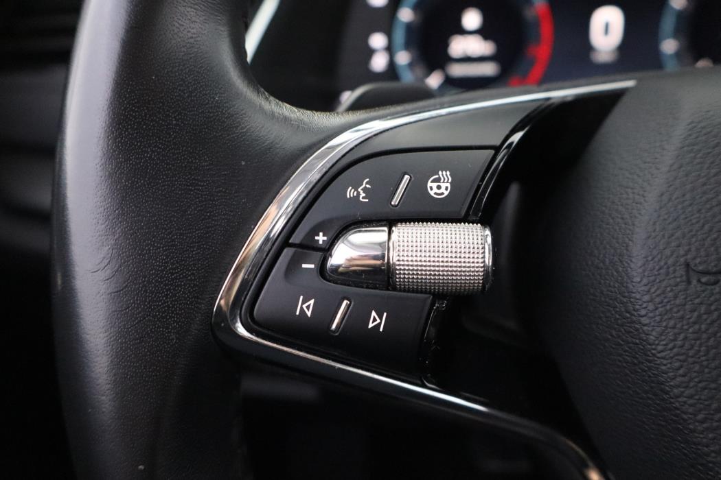 SKODA Octavia 2021