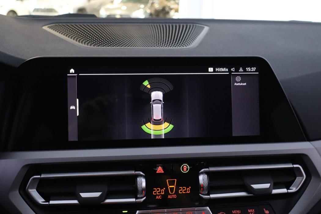 BMW 320 2021
