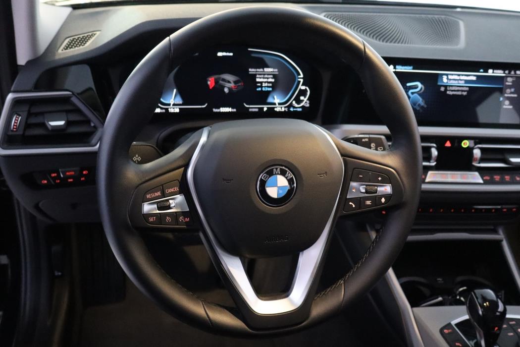 BMW 320 2021