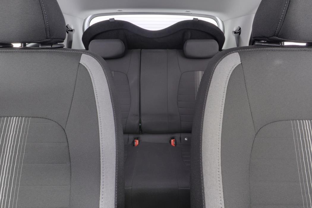 HYUNDAI i10 2025