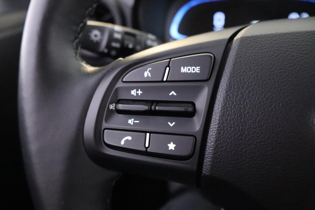 HYUNDAI i10 2025