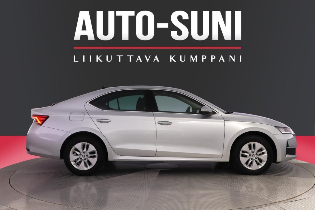 SKODA Octavia 2025