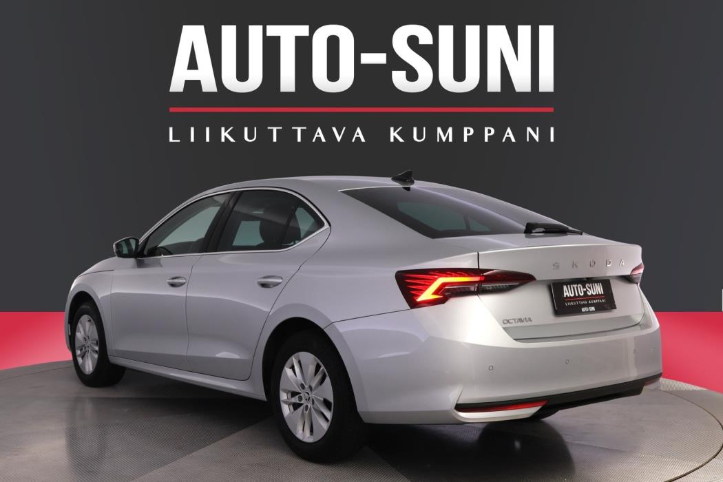 SKODA Octavia 2025