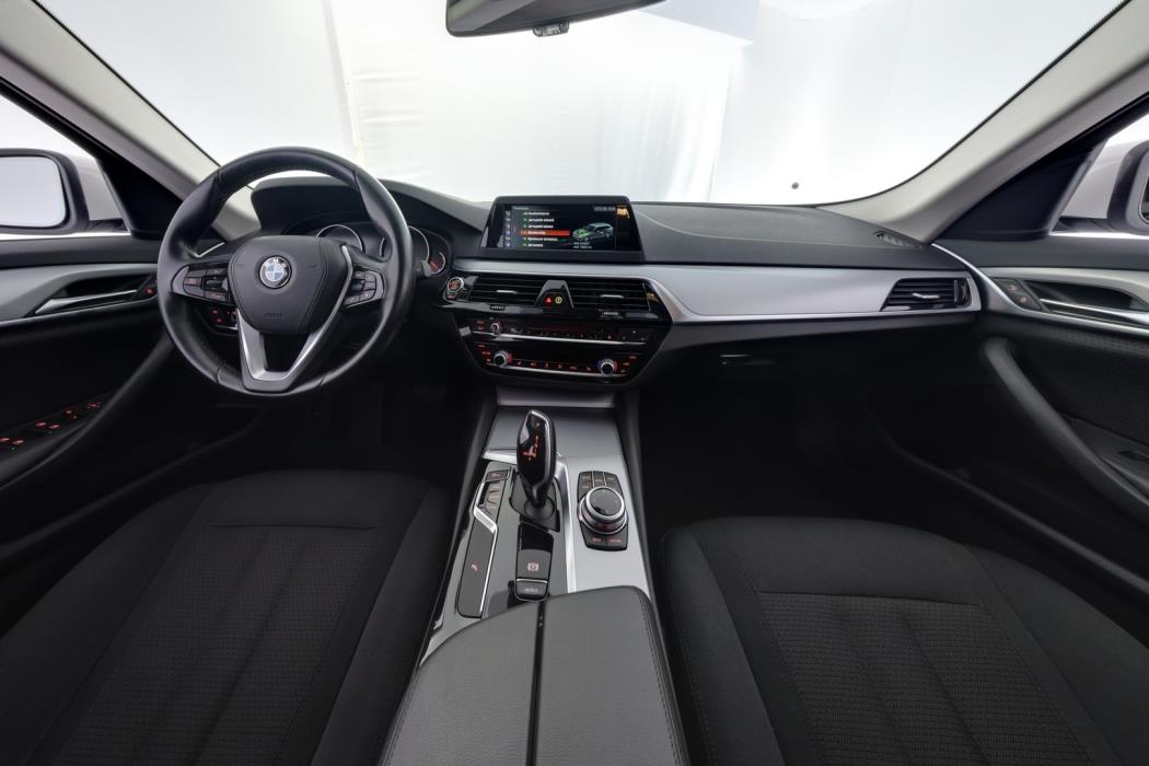 BMW 520 2018