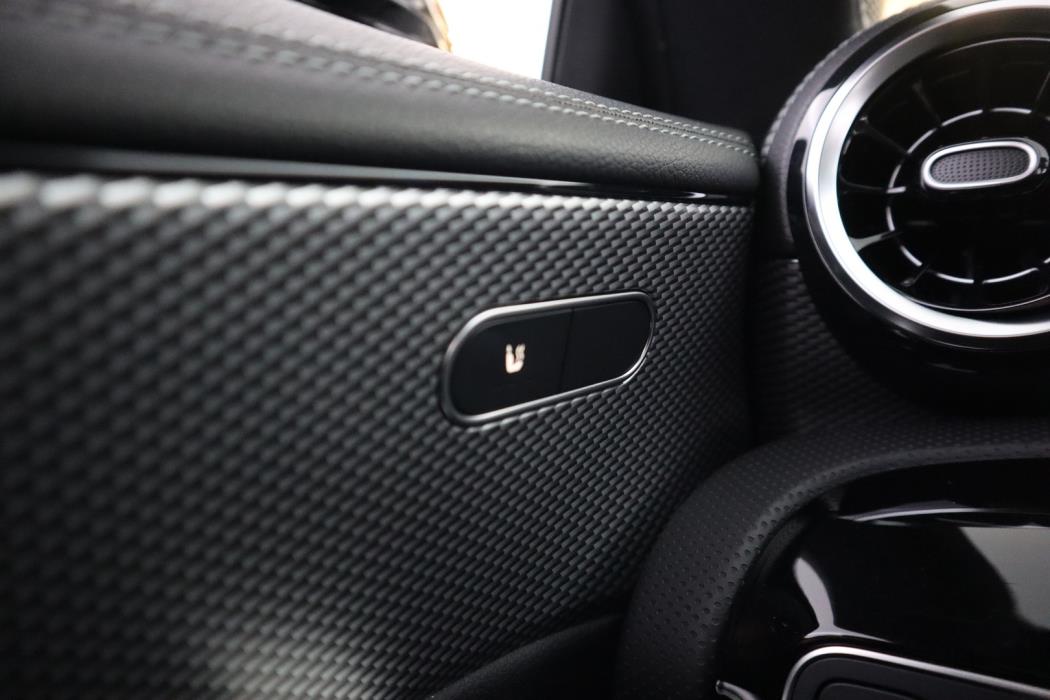 MERCEDES-BENZ CLA 2022