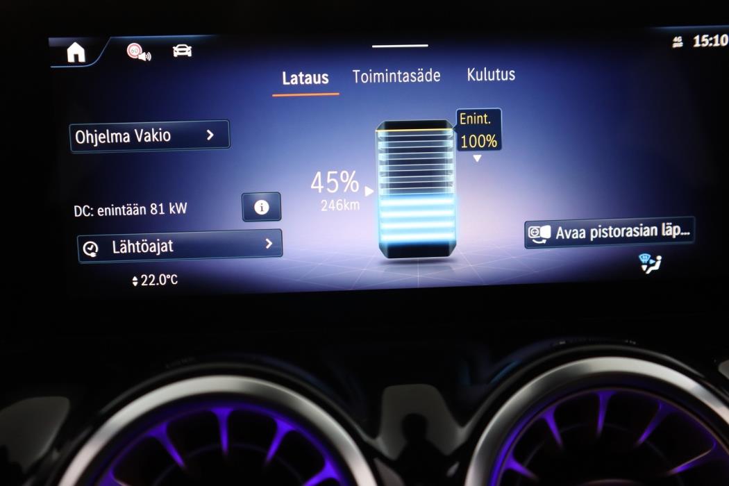 MERCEDES-BENZ EQA 2026