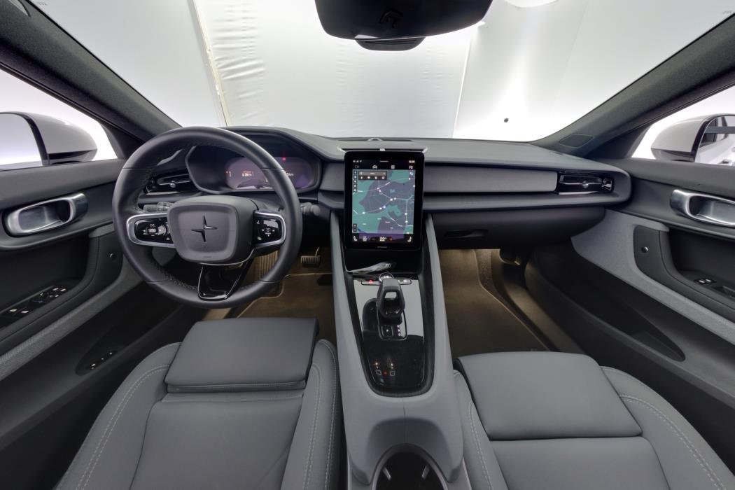 POLESTAR 2 2023