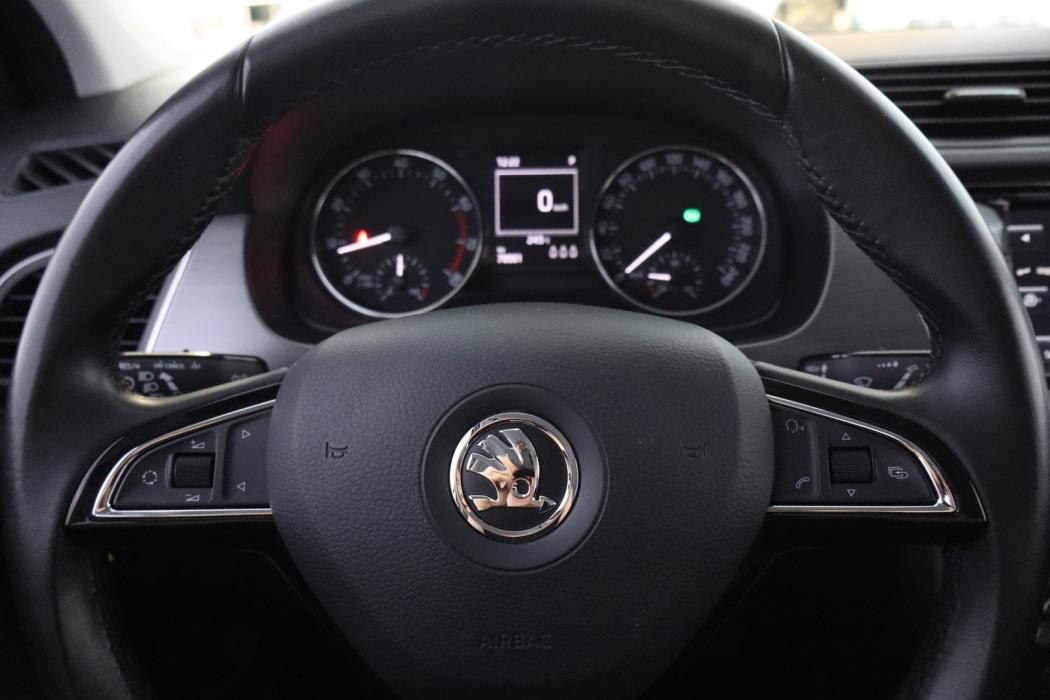 SKODA Fabia 2015