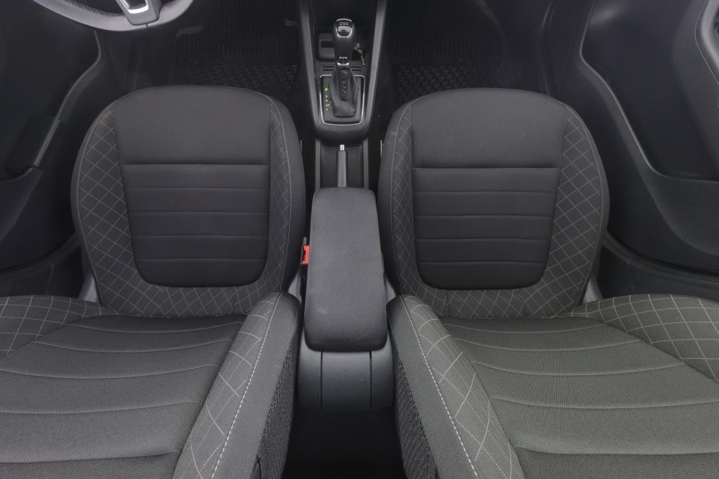 SKODA Fabia 2015