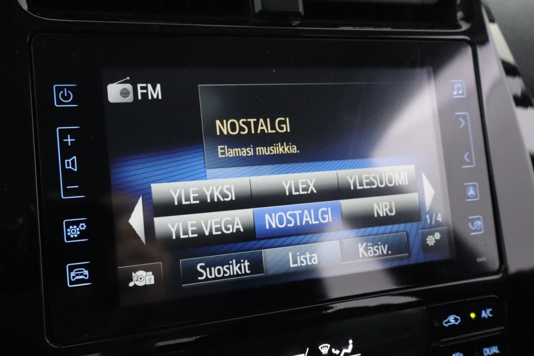 TOYOTA Prius 2019