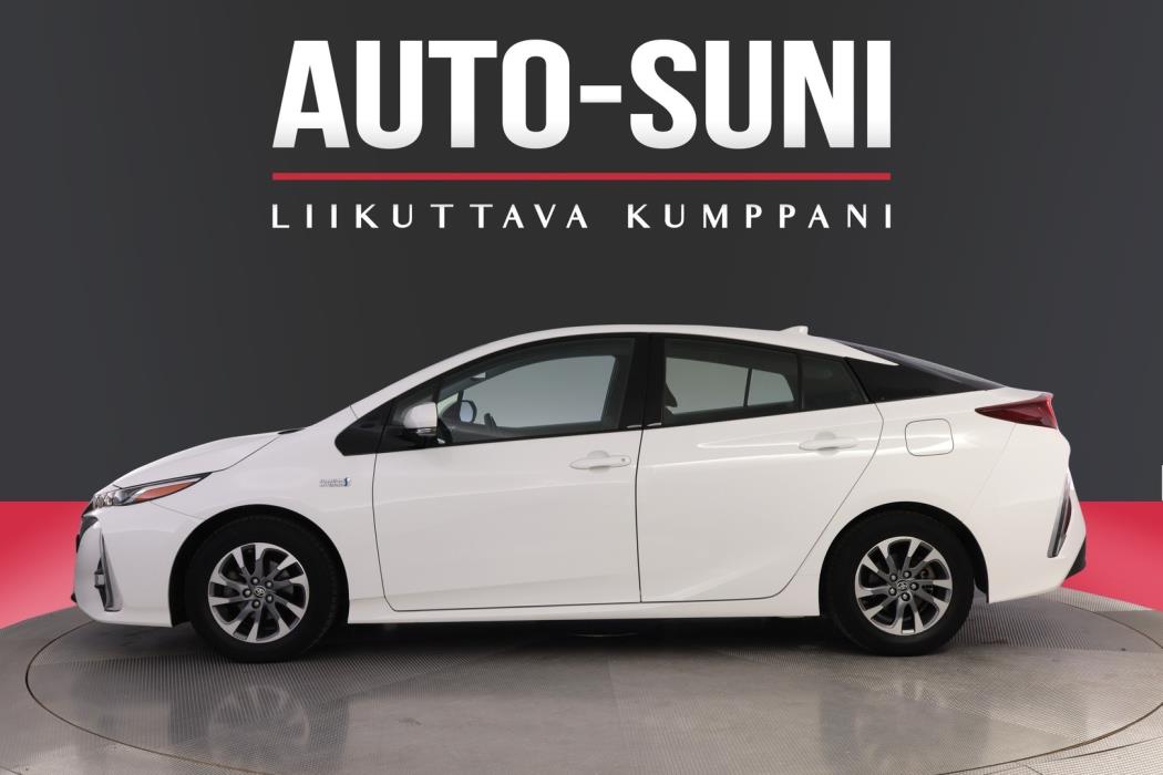 TOYOTA Prius 2019