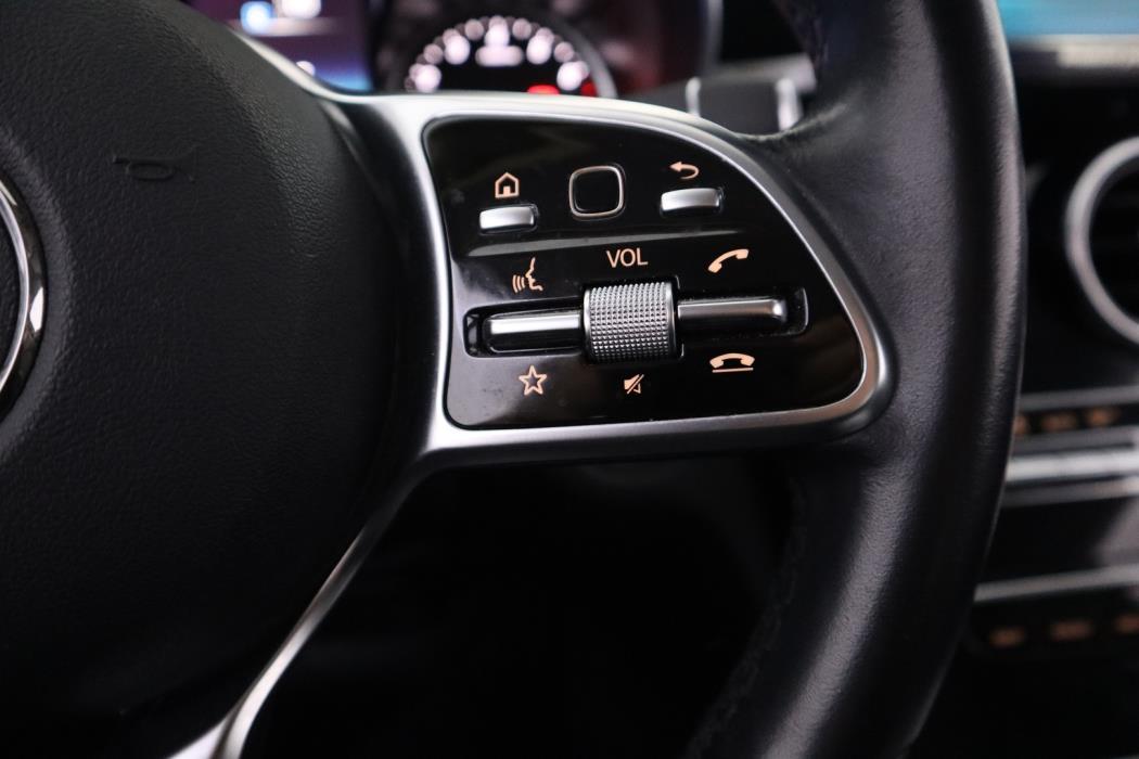 MERCEDES-BENZ C 2021