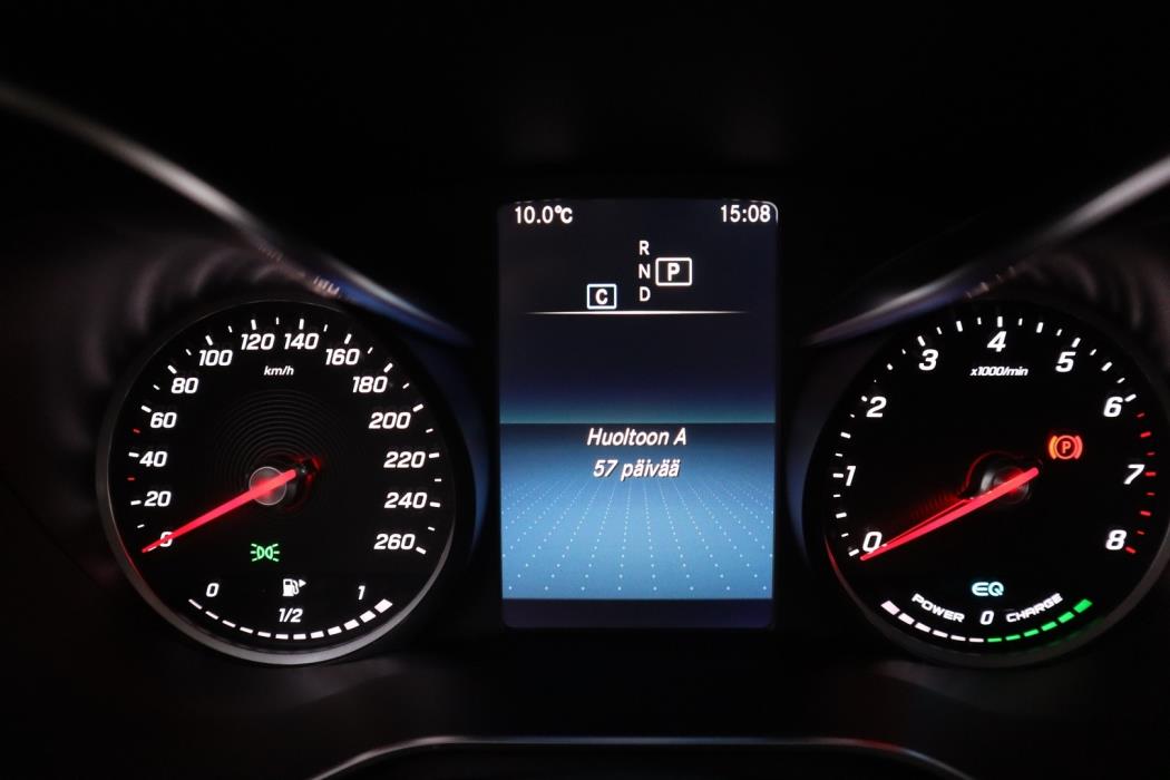 MERCEDES-BENZ C 2021