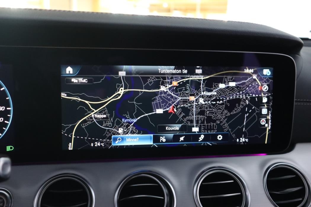 MERCEDES-BENZ E 2021