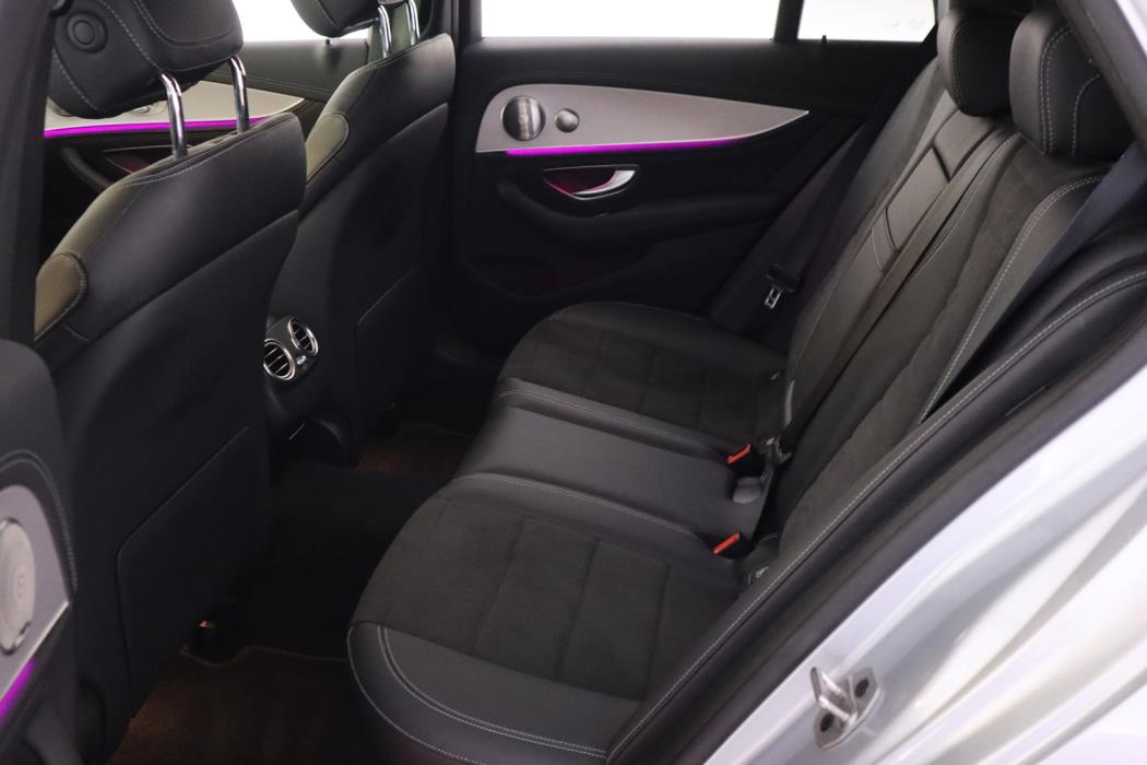 MERCEDES-BENZ E 2021