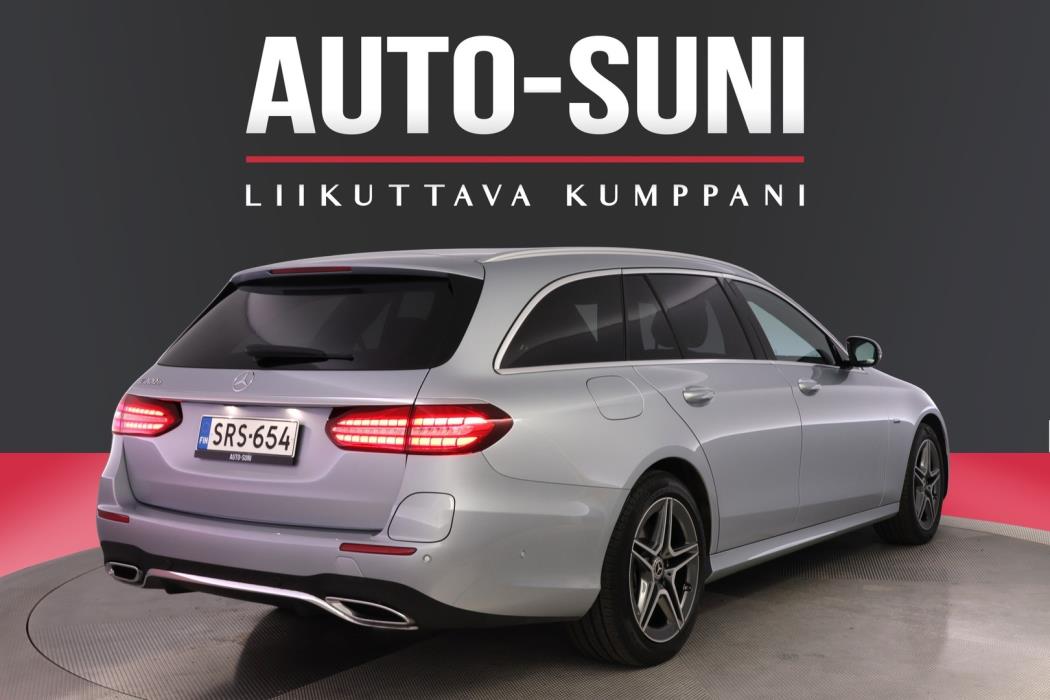 MERCEDES-BENZ E 2021