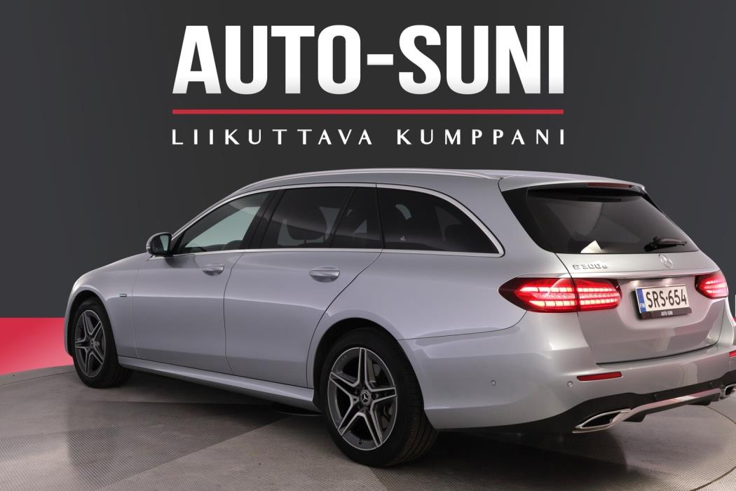 MERCEDES-BENZ E 2021