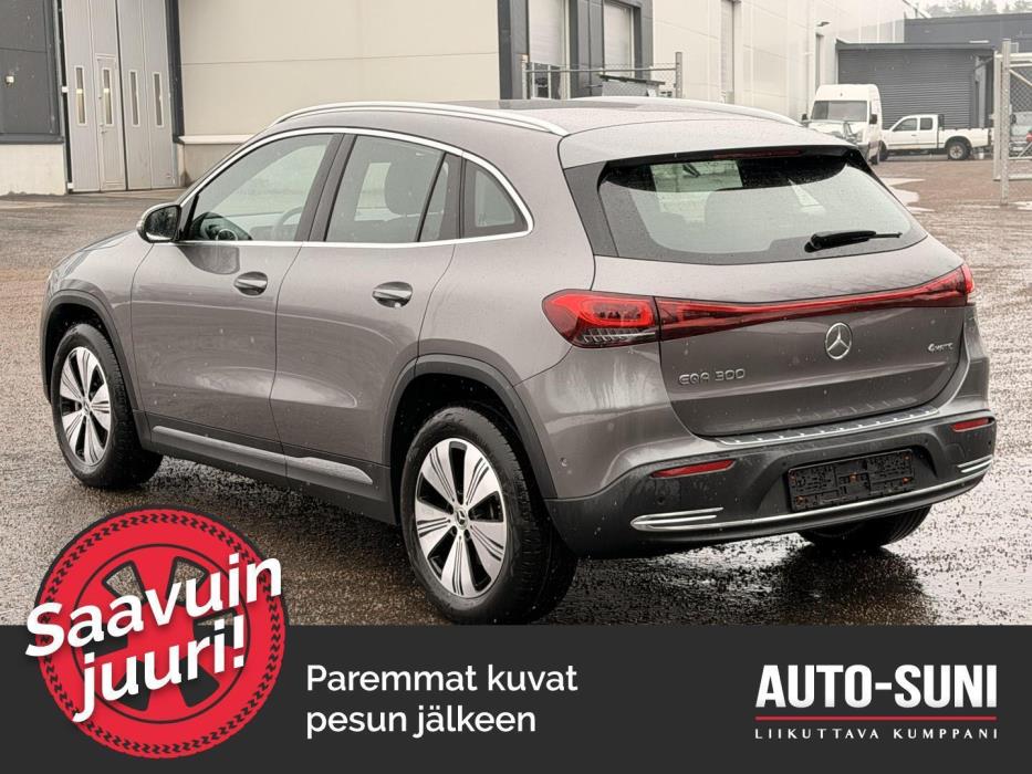 MERCEDES-BENZ EQA 2023