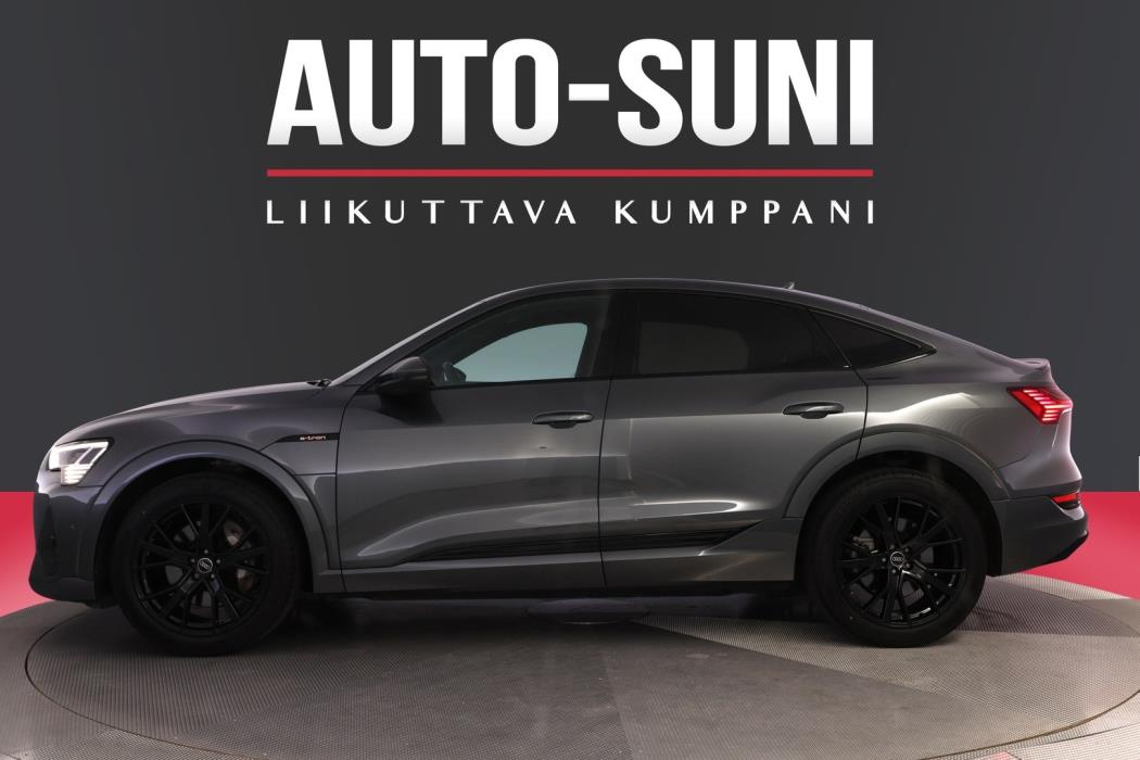 AUDI e-tron 2023