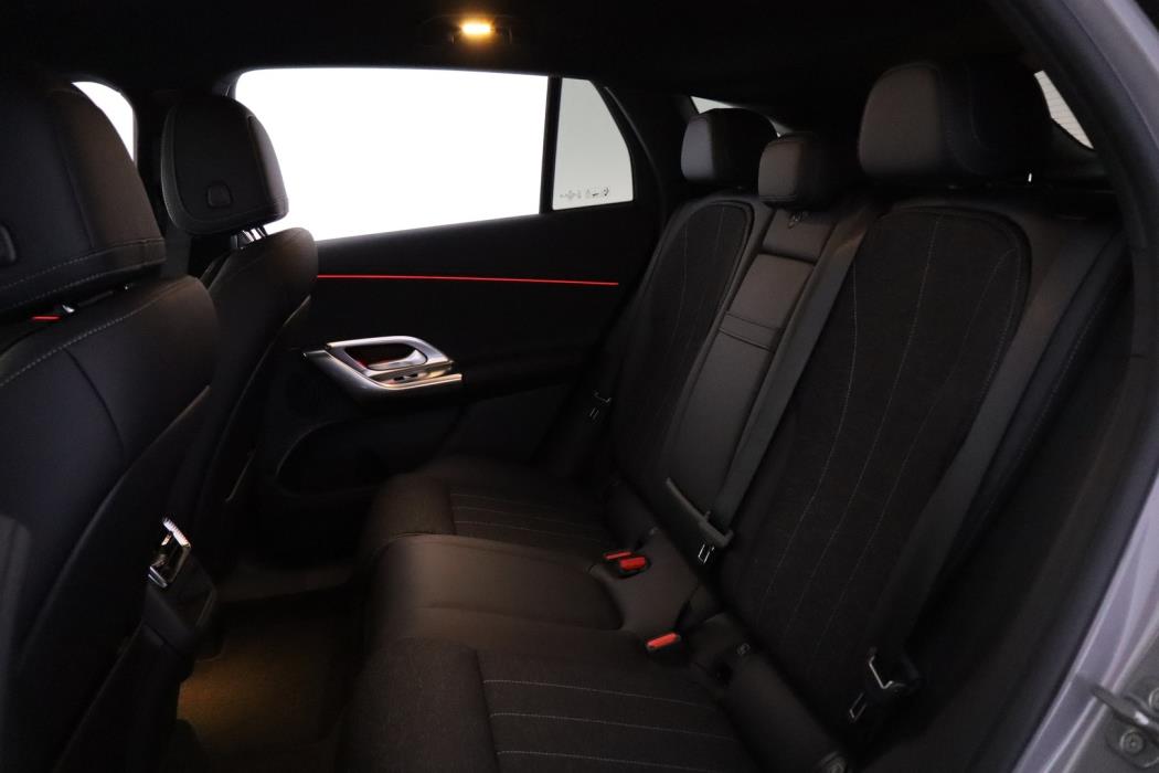 MERCEDES-BENZ GLC 2026