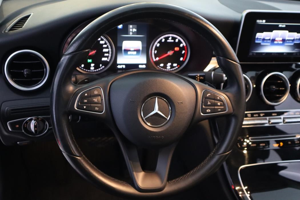 MERCEDES-BENZ C 2015