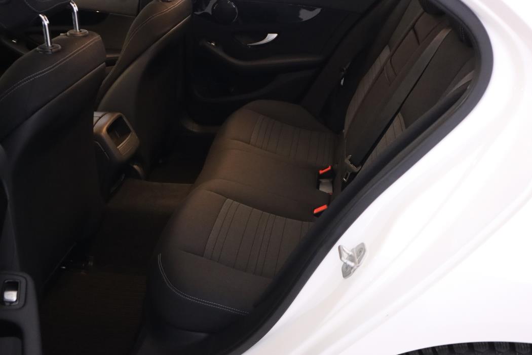 MERCEDES-BENZ C 2015