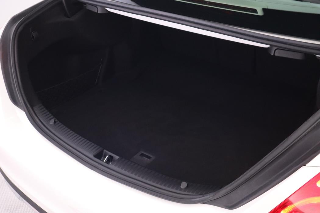 MERCEDES-BENZ C 2015