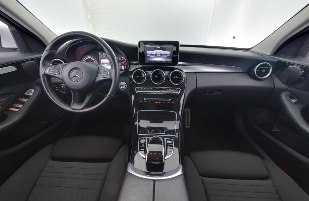 MERCEDES-BENZ C 2015
