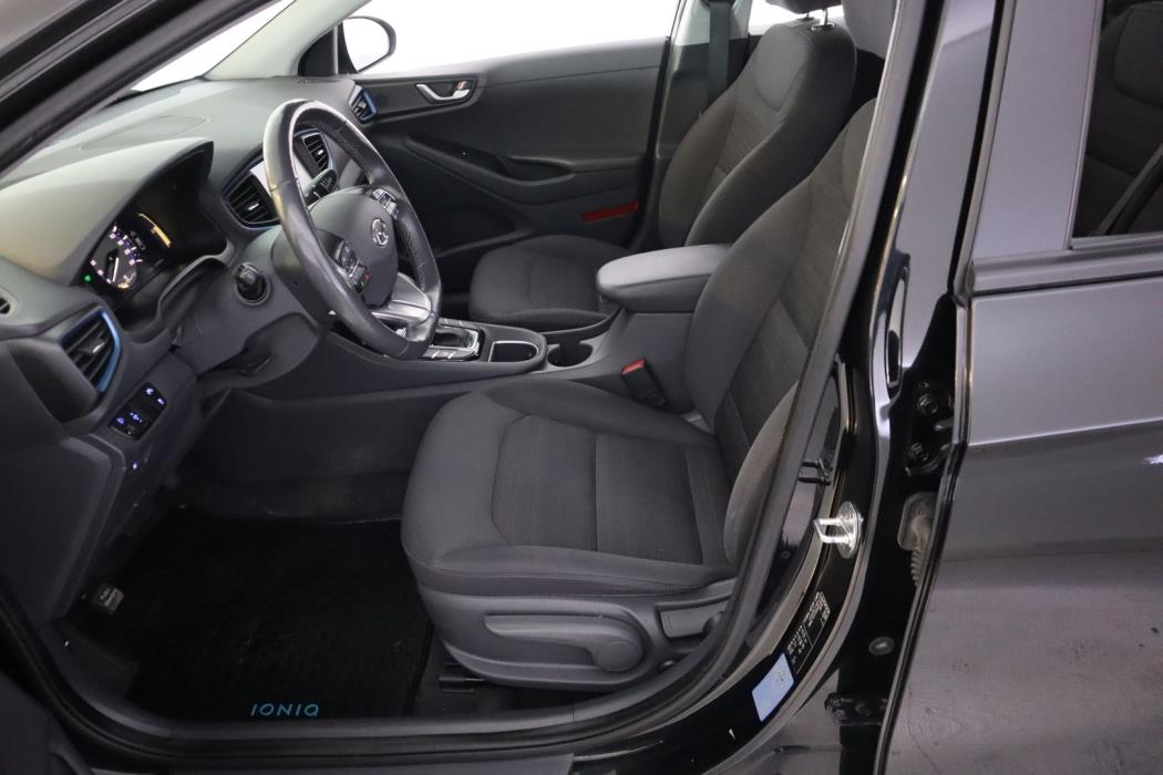 HYUNDAI IONIQ hybrid 2017