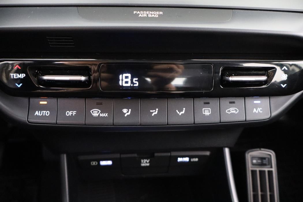 HYUNDAI i20 Hatchback 2022