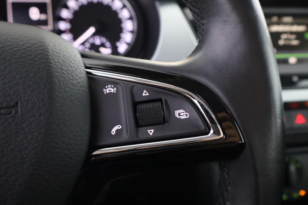 SKODA Fabia 2015