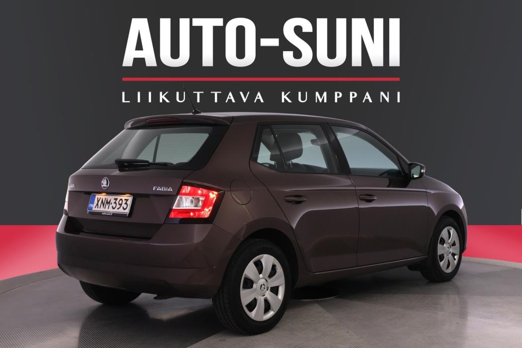 SKODA Fabia 2015