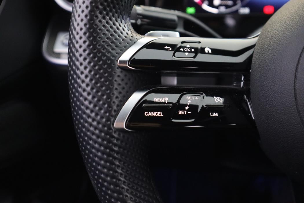 MERCEDES-BENZ C 2022